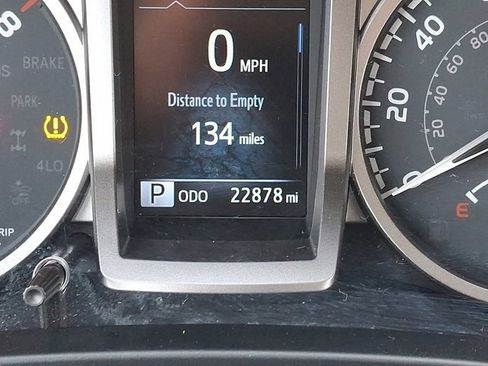 Used 2023 Toyota Tacoma SR5 image 23