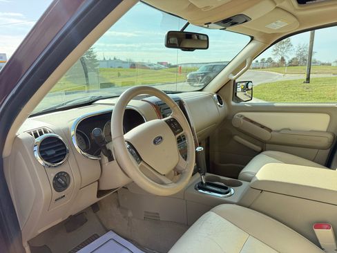 Used 2007 Ford Explorer Eddie Bauer image 16