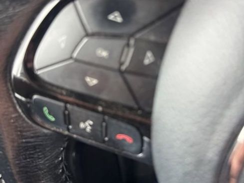 Used 2020 Jeep Renegade Altitude w/ UConnect 8.4 Nav Group FWD image 15