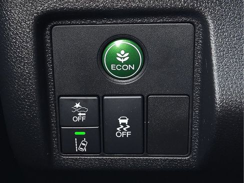 Used 2021 Honda HR-V EX image 18