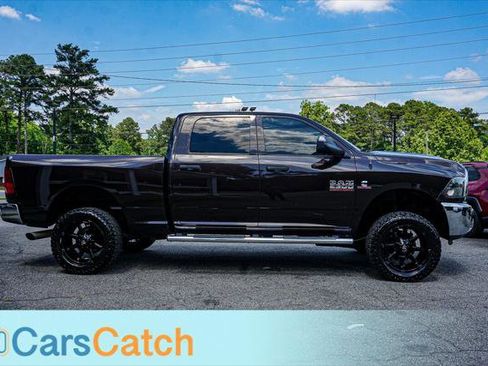 Used 2016 RAM 2500 Tradesman w/ Chrome Appearance Group AWD/4WD image 8