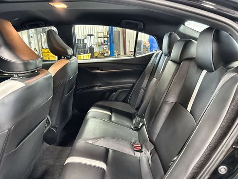 Used 2025 Toyota Camry SE FWD image 24