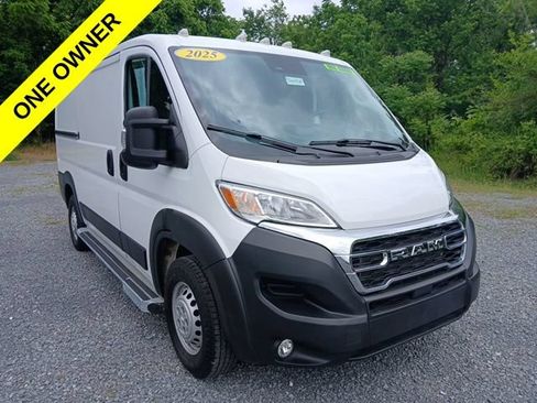 Used 2025 RAM ProMaster 2500 w/ U-Haul Equipment Group FWD image 7