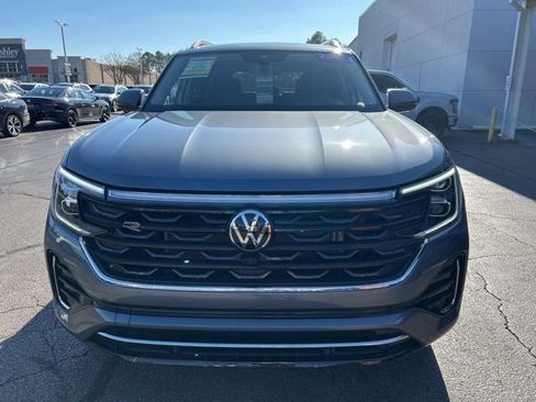 Certified 2024 Volkswagen Atlas SEL Premium R-Line image 4
