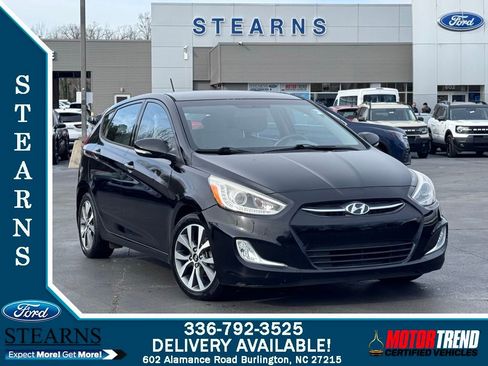 Used 2015 Hyundai Accent Sport image 1