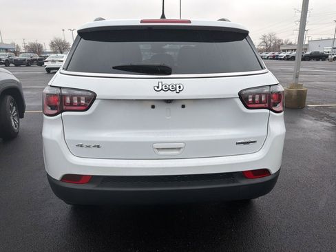 Used 2023 Jeep Compass Latitude w/ Convenience Group image 3