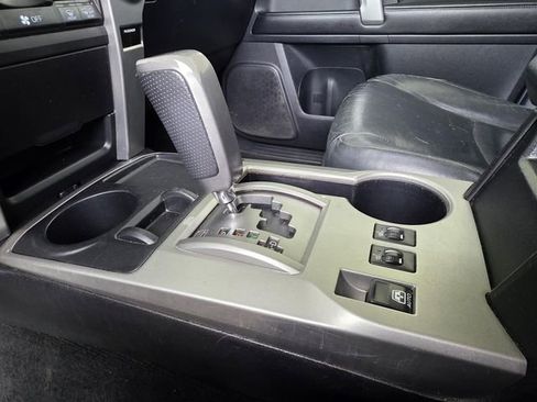 Used 2013 Toyota 4Runner Limited RWD image 22