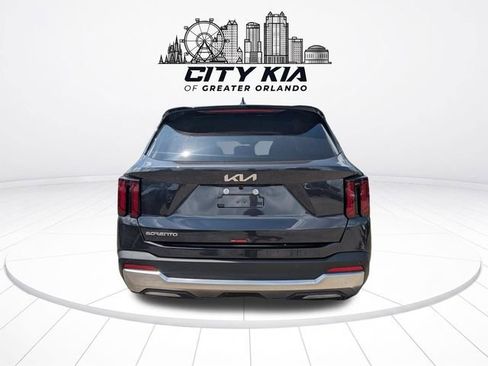 New 2026 Kia Sorento S w/ S Panoramic Sunroof Package FWD image 6
