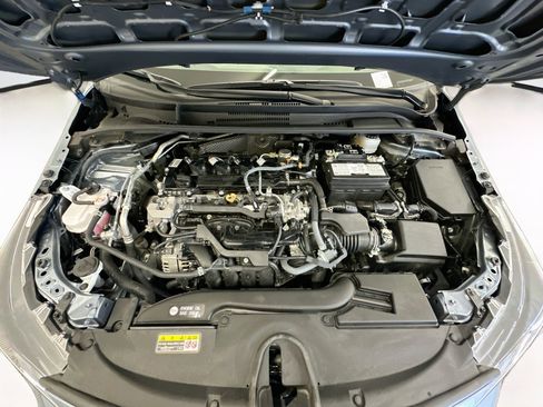 Used 2025 Toyota Corolla LE FWD image 34