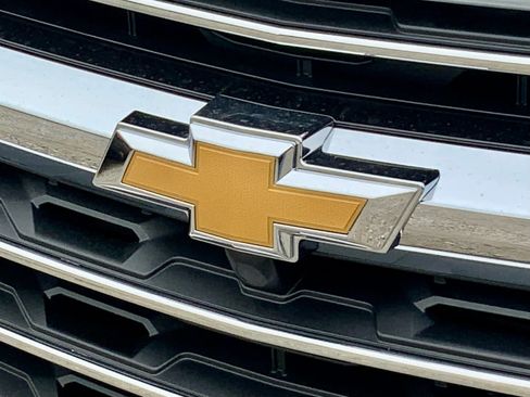 New 2026 Chevrolet Traverse LT w/ LPO, Floor Liner Package image 21