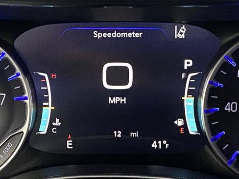 New 2026 Chrysler Pacifica Limited w/ S Appearance Package AWD/4WD image 6