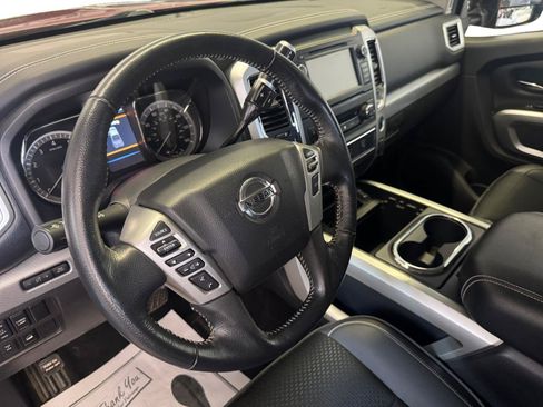Used 2019 Nissan Titan Platinum Reserve AWD/4WD image 3
