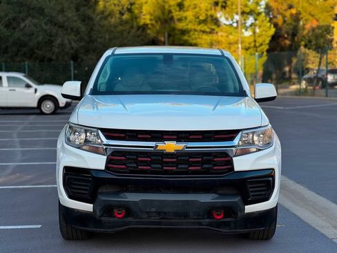 Used 2021 Chevrolet Colorado W/T AWD/4WD image 23