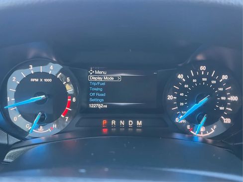 Used 2017 Ford Expedition EL XLT image 18