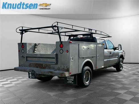 Used 2007 Chevrolet Silverado 3500 LT w/ Heavy-Duty Power Package image 14