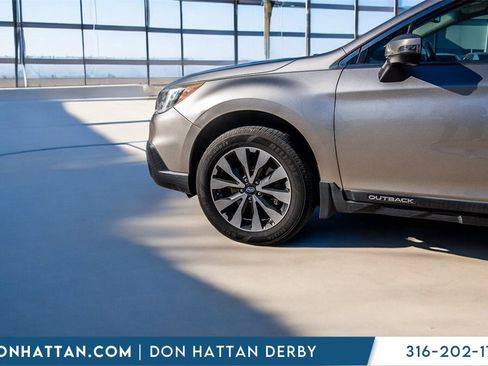 Used 2015 Subaru Outback 2.5i Limited image 32