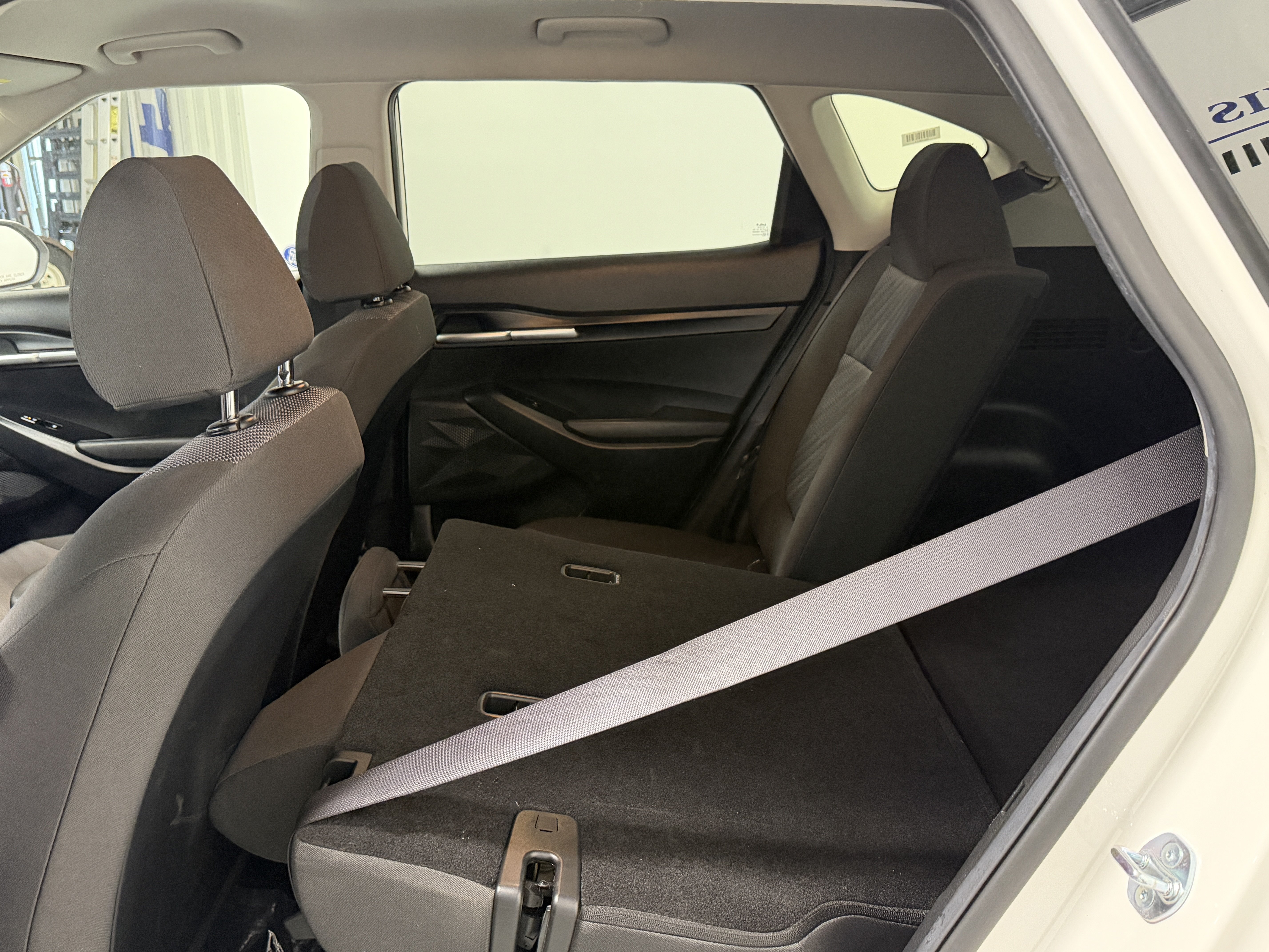 Used 2026 Kia Seltos LX FWD image 23