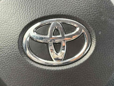 Used 2025 Toyota Corolla LE FWD image 48