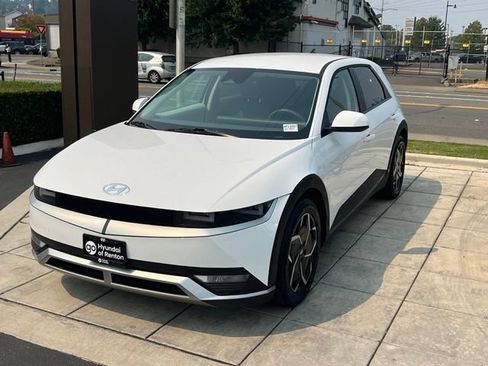 Certified 2024 Hyundai Ioniq 5 SE AWD/4WD image 3