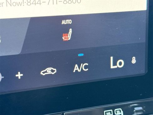 Used 2025 Lexus NX 250 FWD image 17