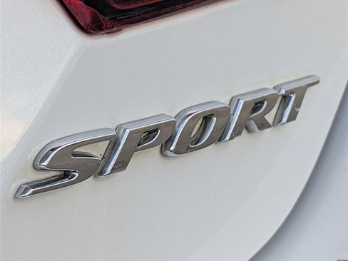 Used 2019 Honda Accord Sport image 29