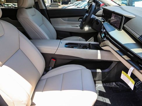 New 2025 Nissan Murano SL w/ Cargo Package AWD/4WD image 17