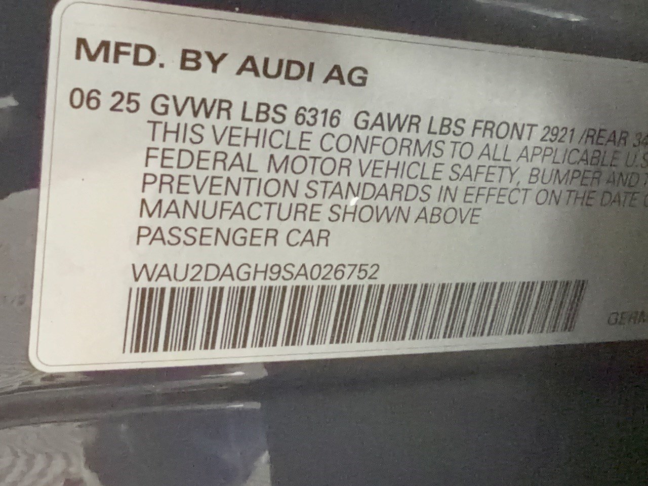 Certified 2025 Audi A6 e-tron Premium Plus w/ Premium Plus AWD/4WD image 32