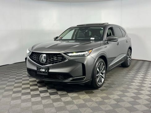 Used 2025 Acura MDX w/ Technology Package image 9