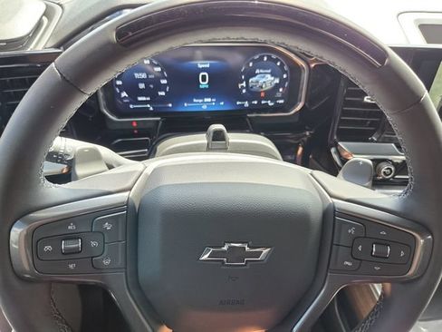 Certified 2026 Chevrolet Silverado 1500 High Country w/ Midnight Edition AWD/4WD image 24