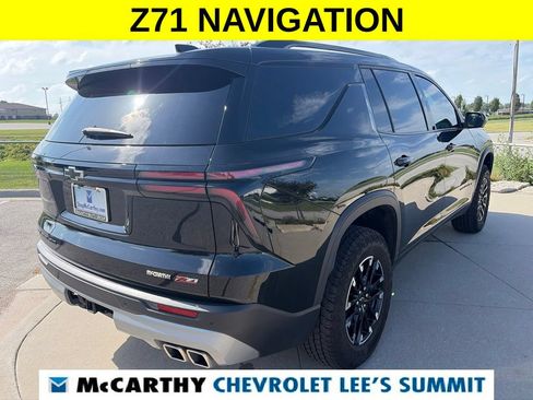 Used 2024 Chevrolet Traverse Z71 AWD/4WD image 13