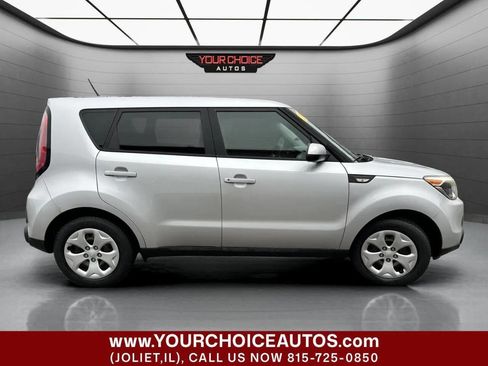 Used 2014 Kia Soul Base 4dr Crossover 6M image 6