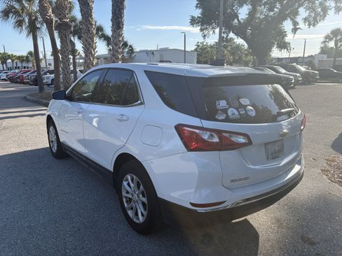 Used 2018 Chevrolet Equinox LT FWD image 6