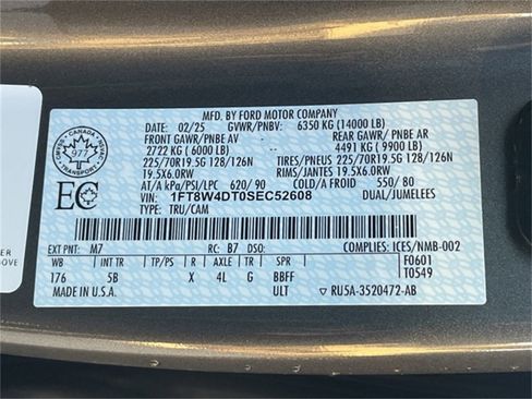 Used 2025 Ford F450 Lariat w/ FX4 Off-Road Package image 36