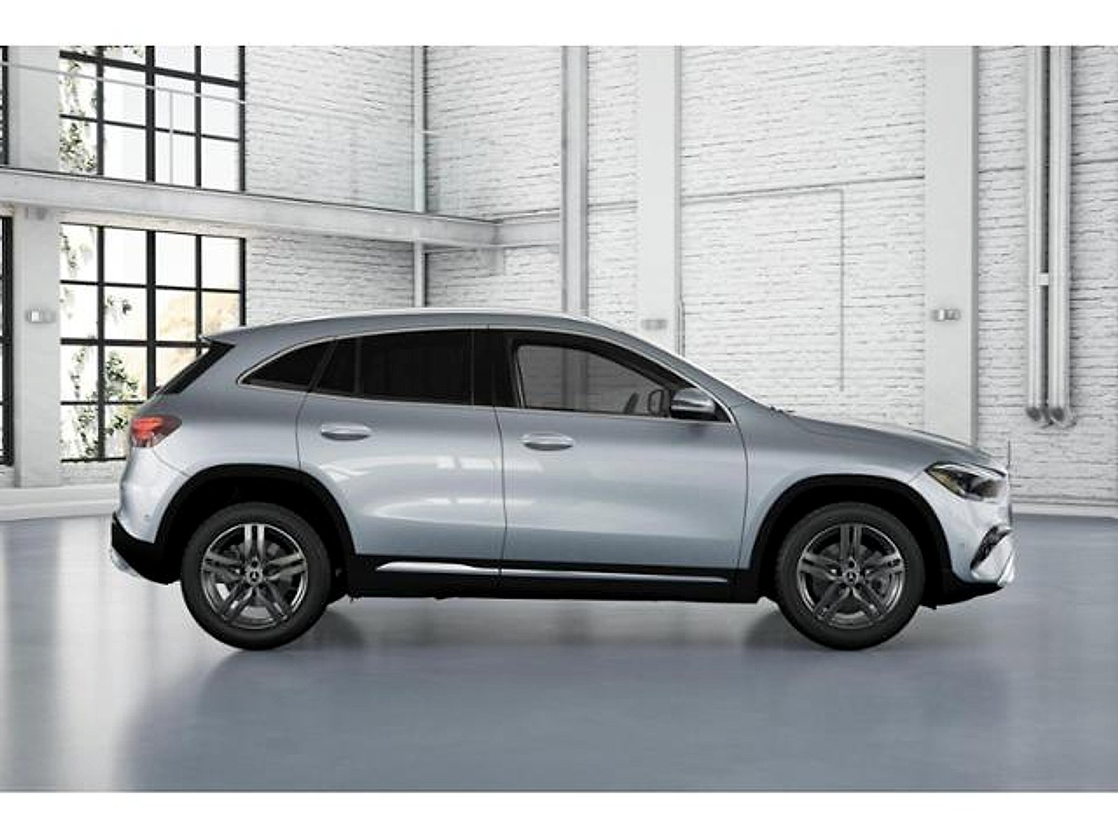 Used 2025 Mercedes-Benz GLA 250 image 2