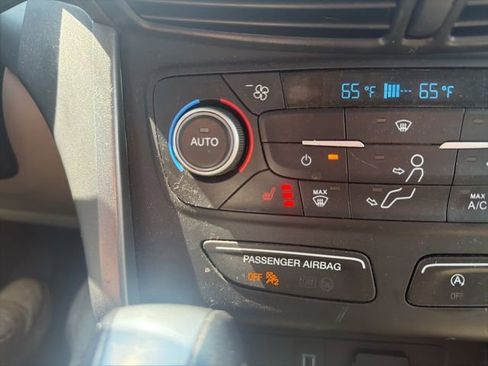 Used 2018 Ford Escape SEL FWD image 30