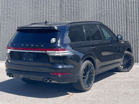 Used 2023 Lincoln Aviator Reserve w/ Jet Package AWD/4WD image 7