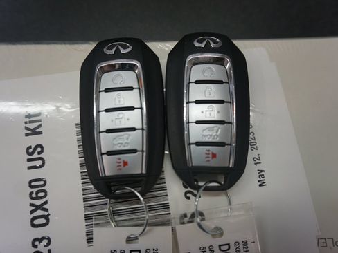 Used 2023 INFINITI QX60 Luxe w/ Cargo Package FWD image 19