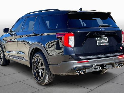 Used 2020 Ford Explorer ST w/ Premium Technology Package image 11