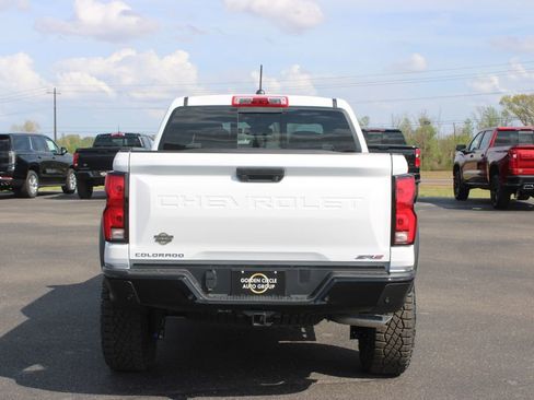 New 2026 Chevrolet Colorado ZR2 AWD/4WD image 8