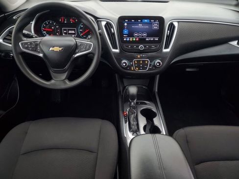 Used 2023 Chevrolet Malibu LT image 28