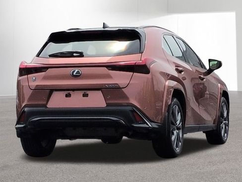 Used 2025 Lexus UX 300h FWD image 5
