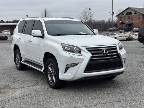 Used 2019 Lexus GX 460 Premium image 4