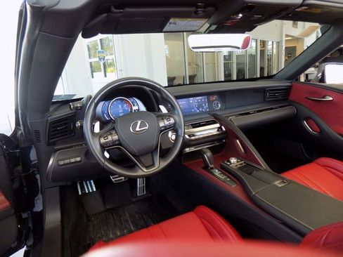 Used 2021 Lexus LC 500 Convertible image 16