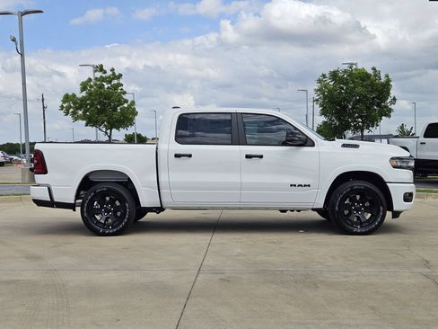 New 2026 RAM 1500 Big Horn w/ Night Edition AWD/4WD image 8