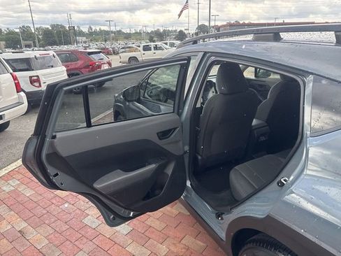 Used 2025 Subaru Crosstrek 2.0i Premium AWD/4WD image 27