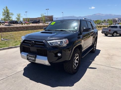 Used 2022 Toyota 4Runner TRD Off-Road Premium AWD/4WD image 3