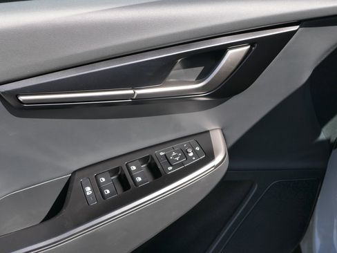 New 2025 Kia EV6 Light w/ Light LR Technology Package image 11