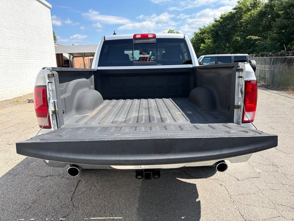 Used 2018 RAM 1500 4x4 Crew Cab Lone Star image 18