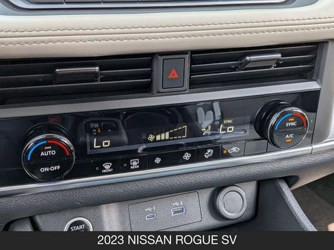 Used 2023 Nissan Rogue SV FWD image 22
