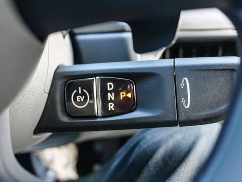 New 2026 Kia EV9 Land image 25